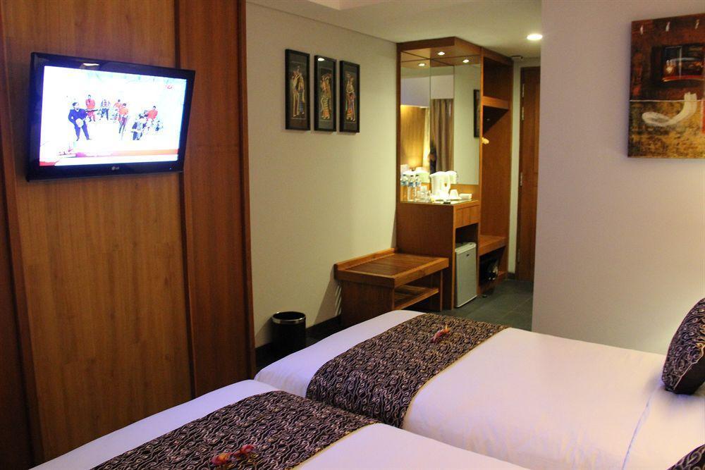 Ping Hotel Seminyak Zewnętrze zdjęcie