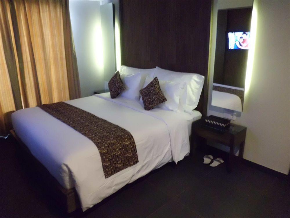 Ping Hotel Seminyak Zewnętrze zdjęcie