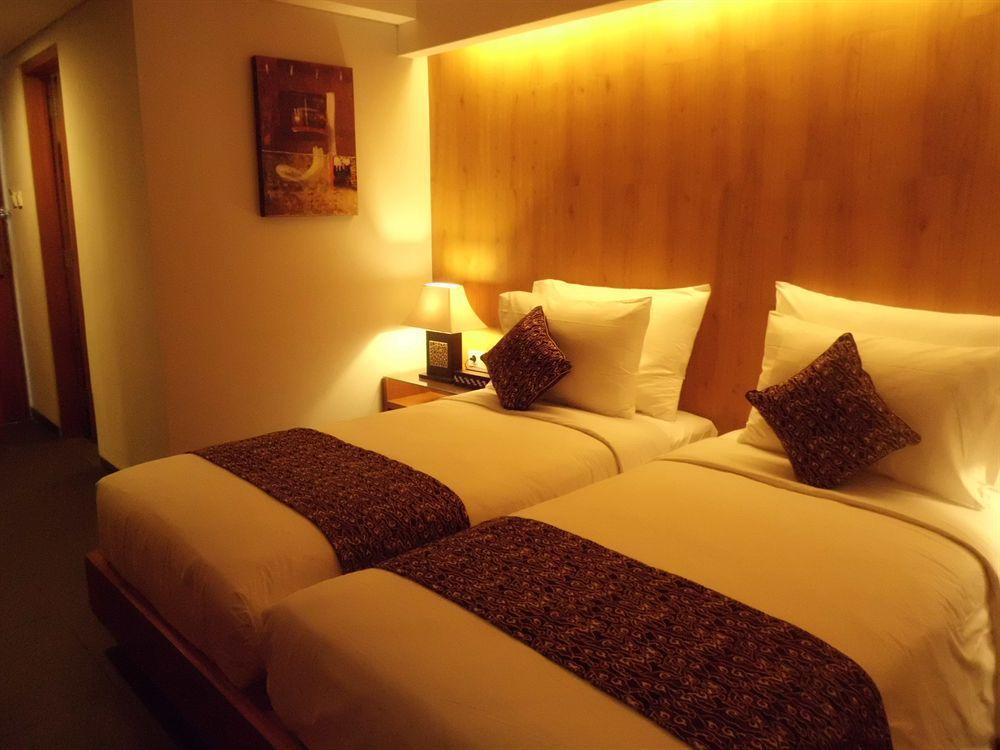 Ping Hotel Seminyak Zewnętrze zdjęcie