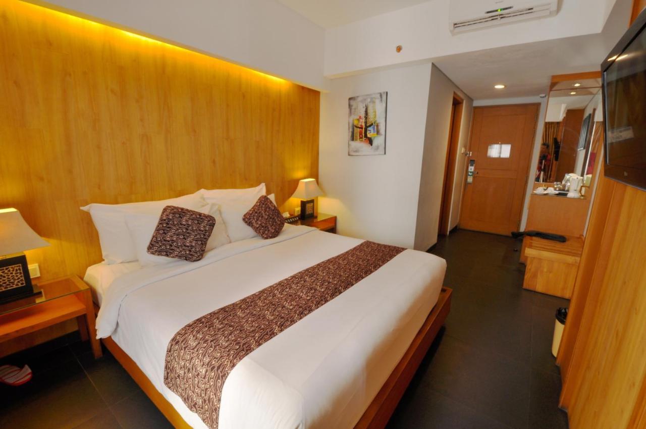 Ping Hotel Seminyak Zewnętrze zdjęcie